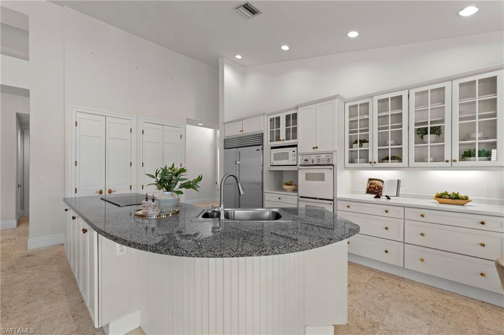 780 Brentwood PT, NAPLES