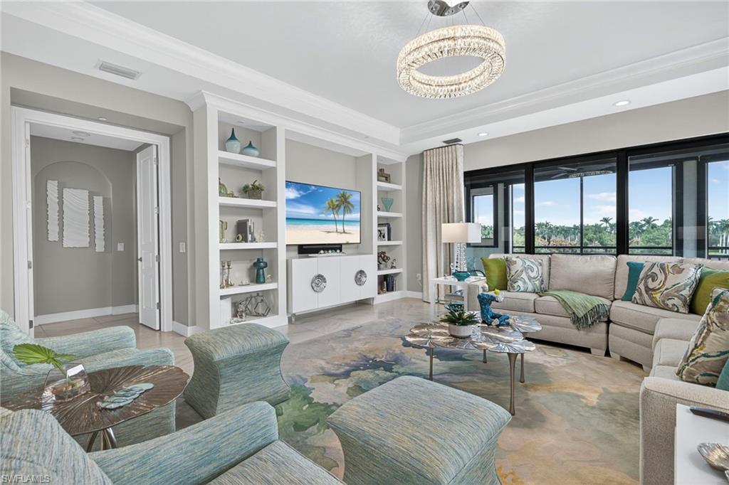 2555 MARQUESA ROYALE LN # 202