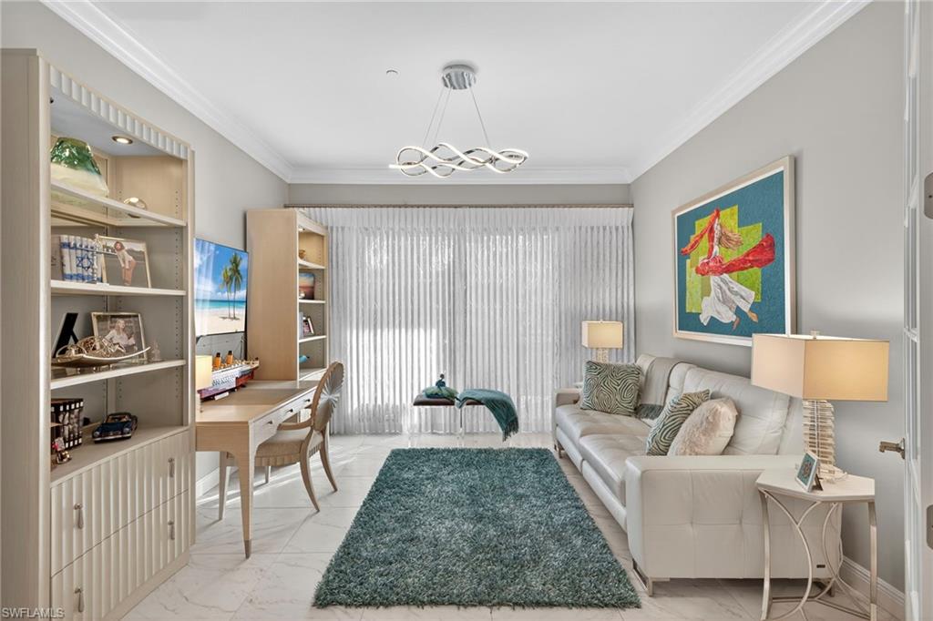 2555 MARQUESA ROYALE LN # 202