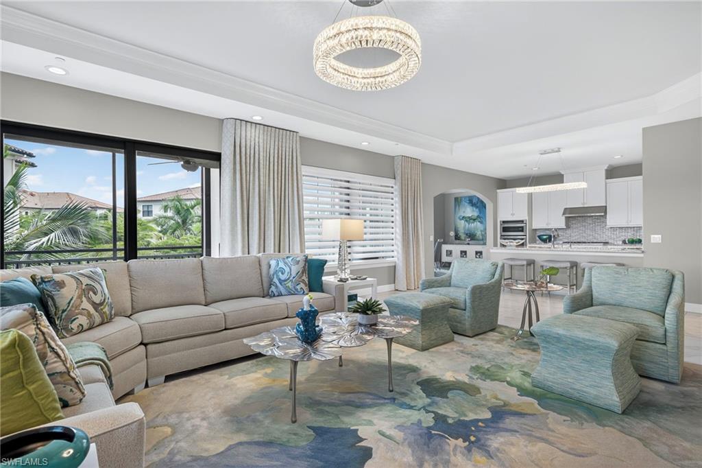 2555 MARQUESA ROYALE LN # 202