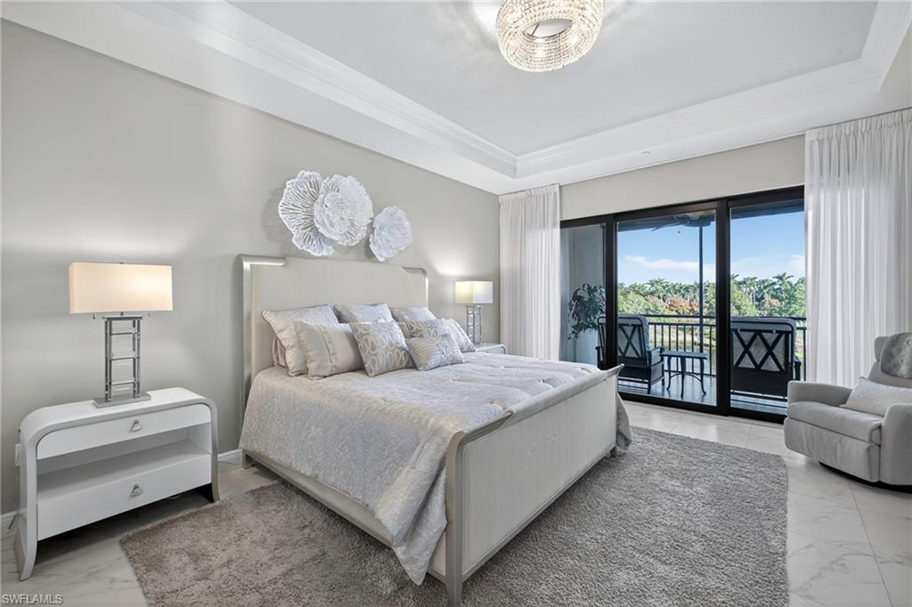 2555 MARQUESA ROYALE LN # 202