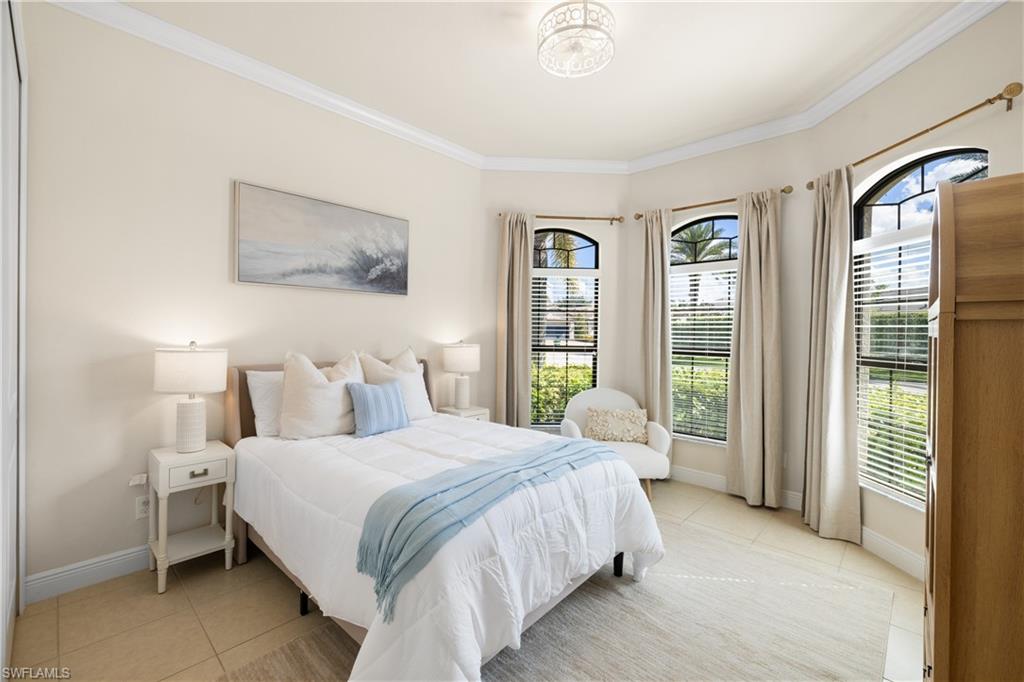 10137 Florence CIR, NAPLES