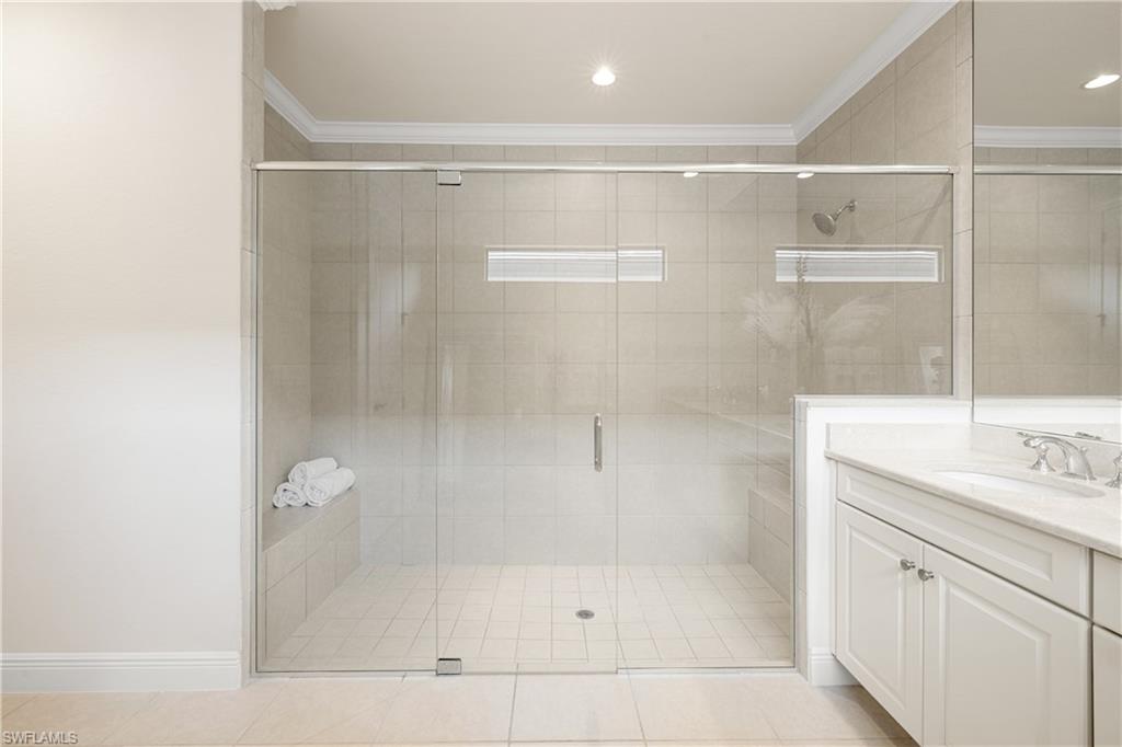 10137 Florence CIR, NAPLES