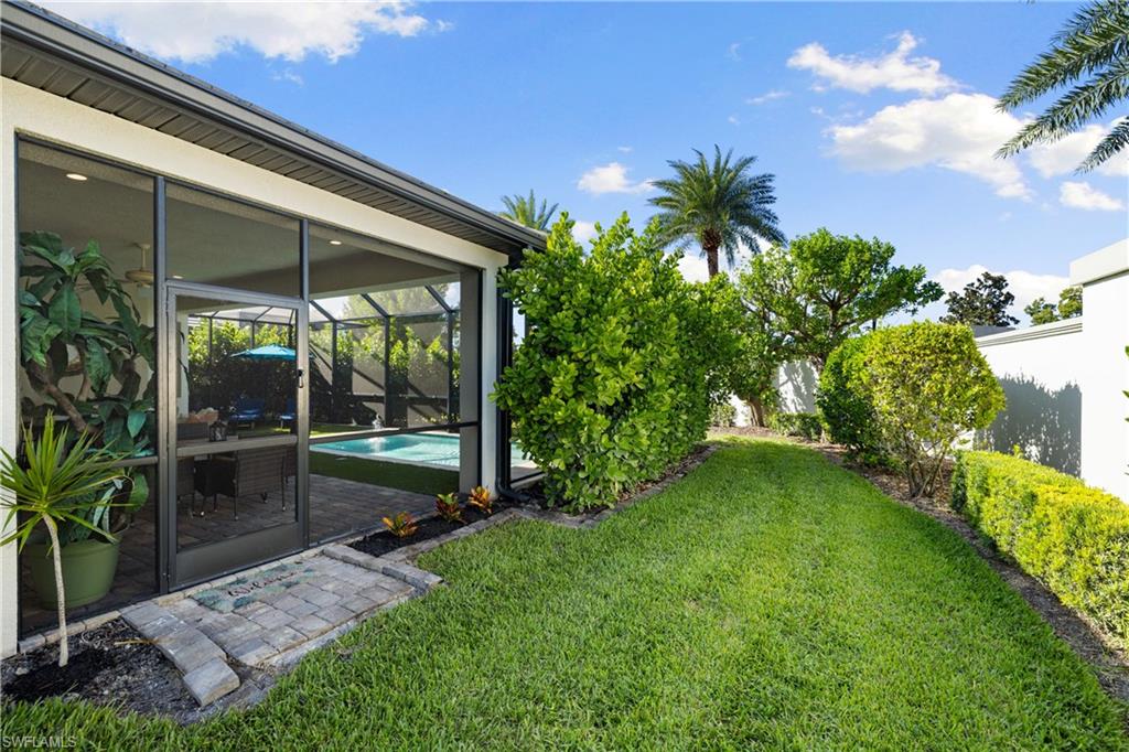 10137 Florence CIR, NAPLES