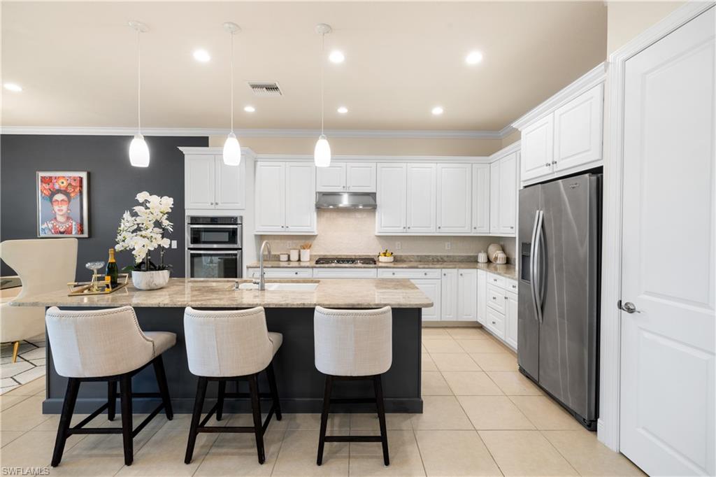 10137 Florence CIR, NAPLES