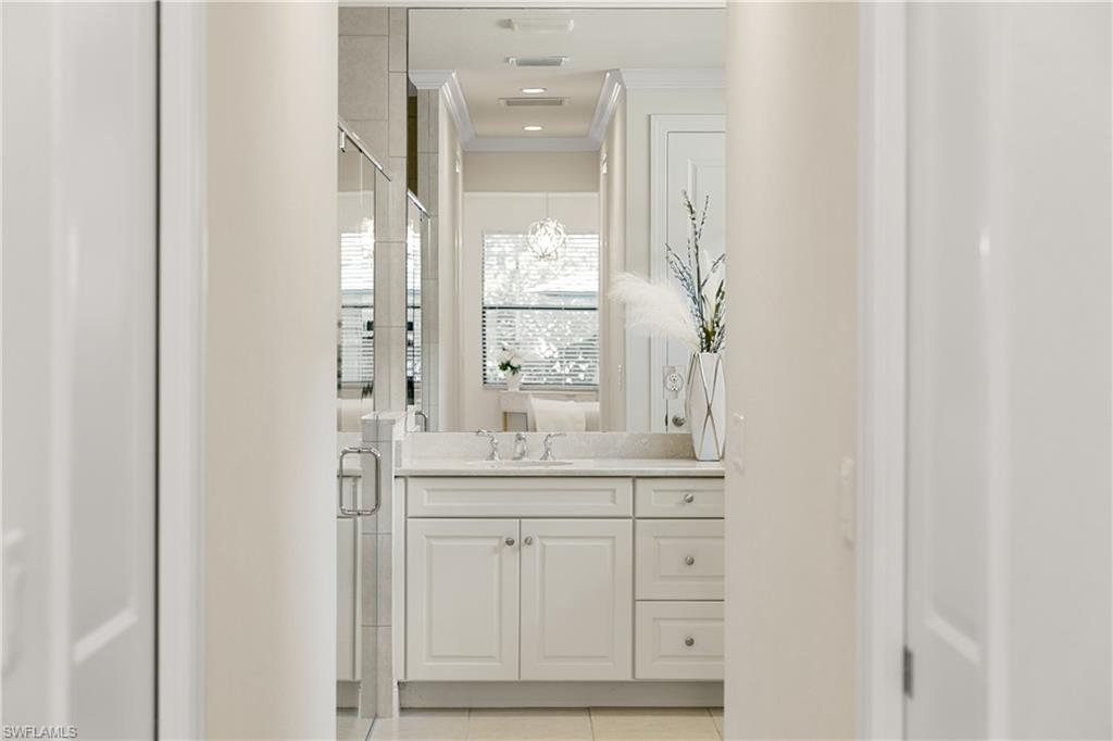 10137 Florence CIR, NAPLES