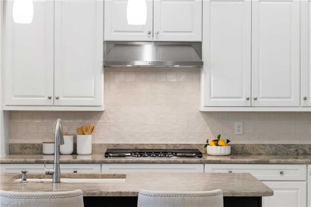 10137 Florence CIR, NAPLES