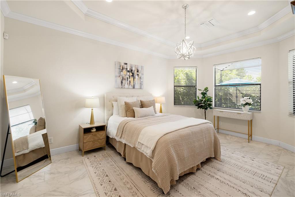 10137 Florence CIR, NAPLES