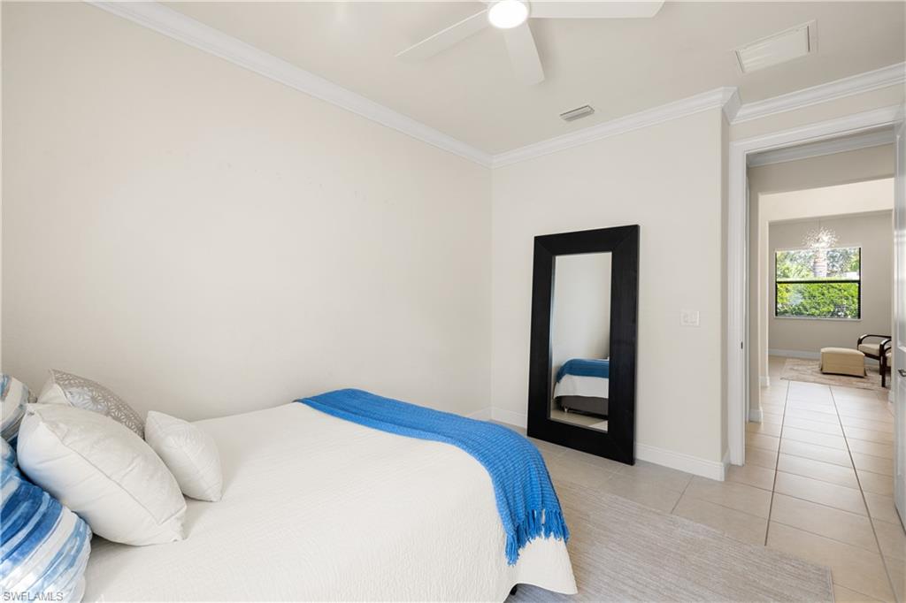 10137 Florence CIR, NAPLES