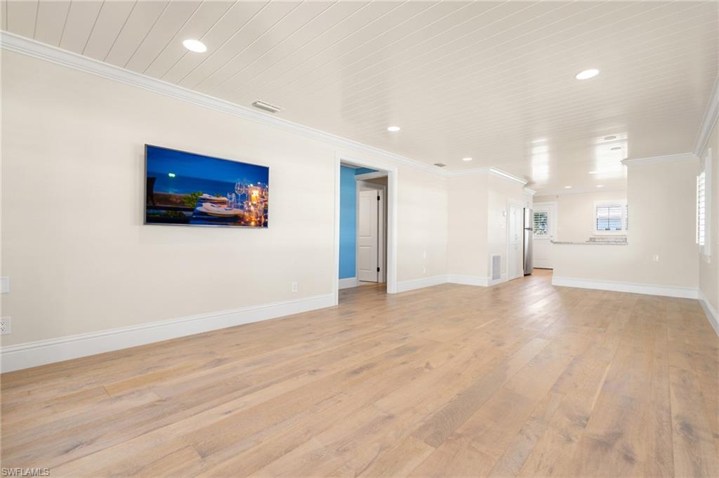 310 14th AVE S # 310B