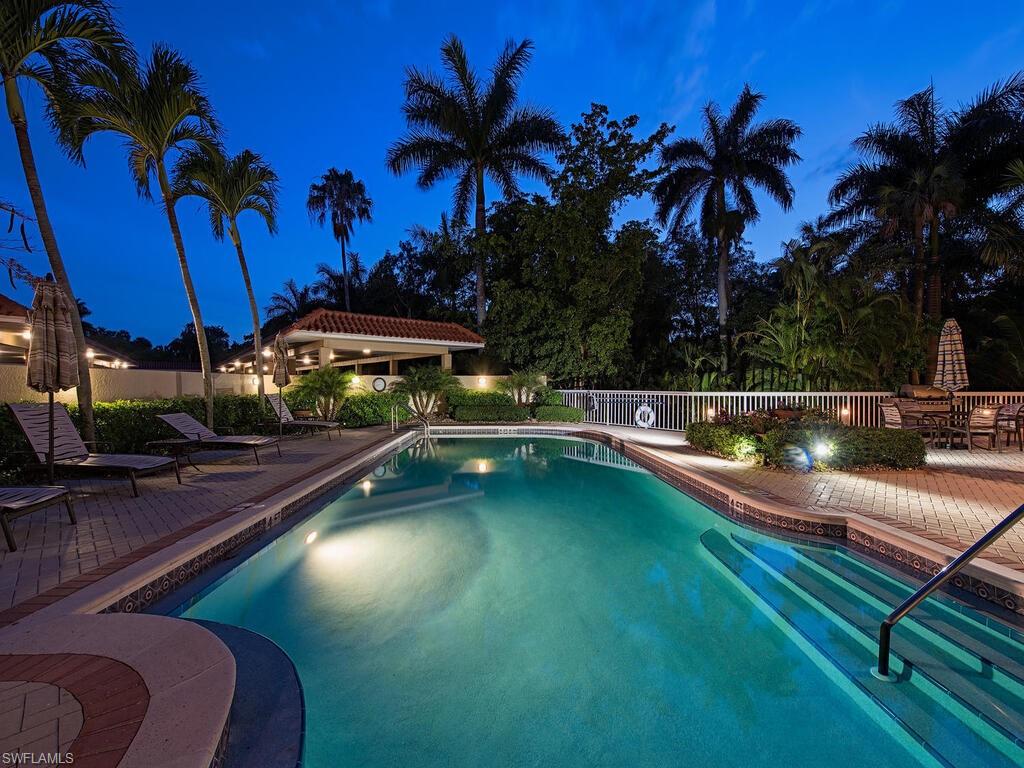 6585 Nicholas BLVD # 1102