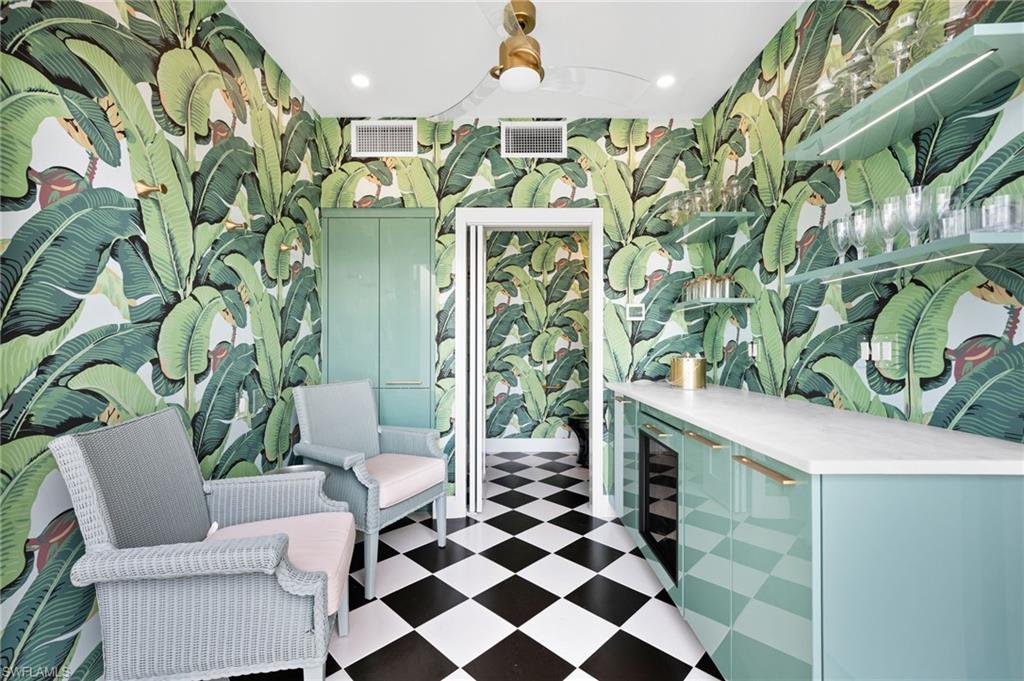 4021 Gulf Shore BLVD N # G7