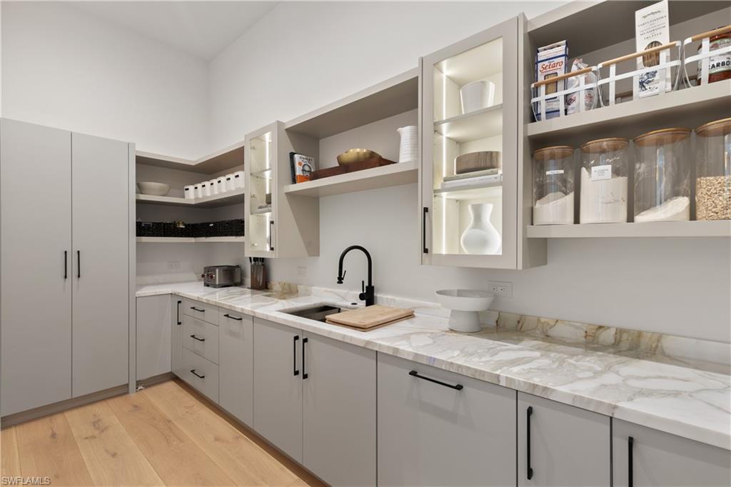 11380 Longwater Chase CT