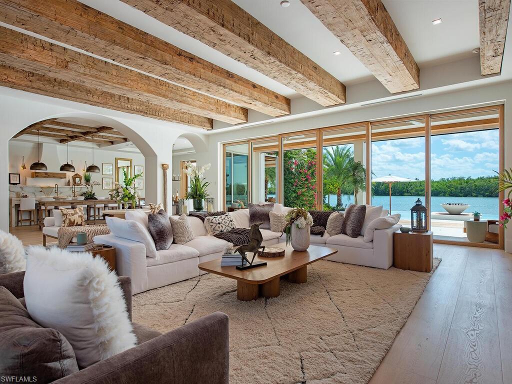 860 Admiralty Parade E