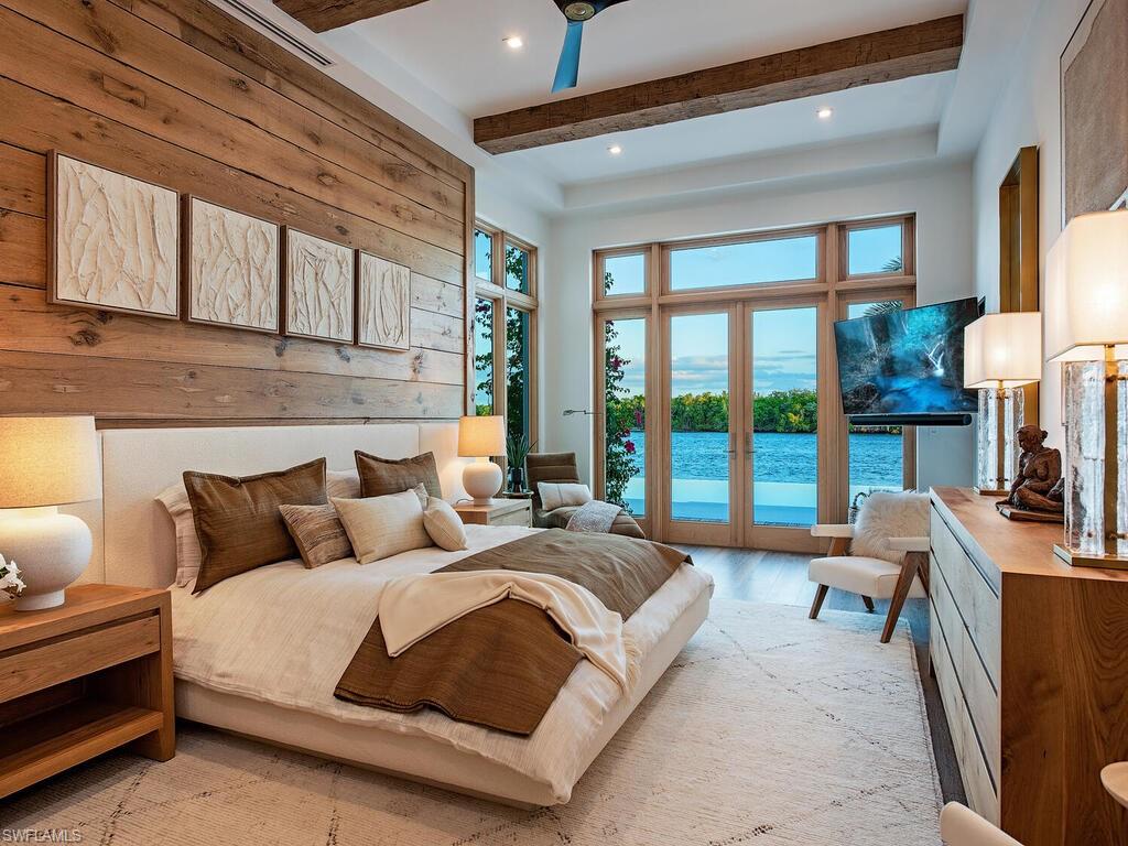 860 Admiralty Parade E