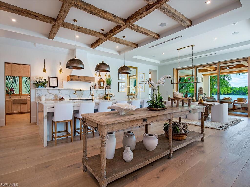 860 Admiralty Parade E