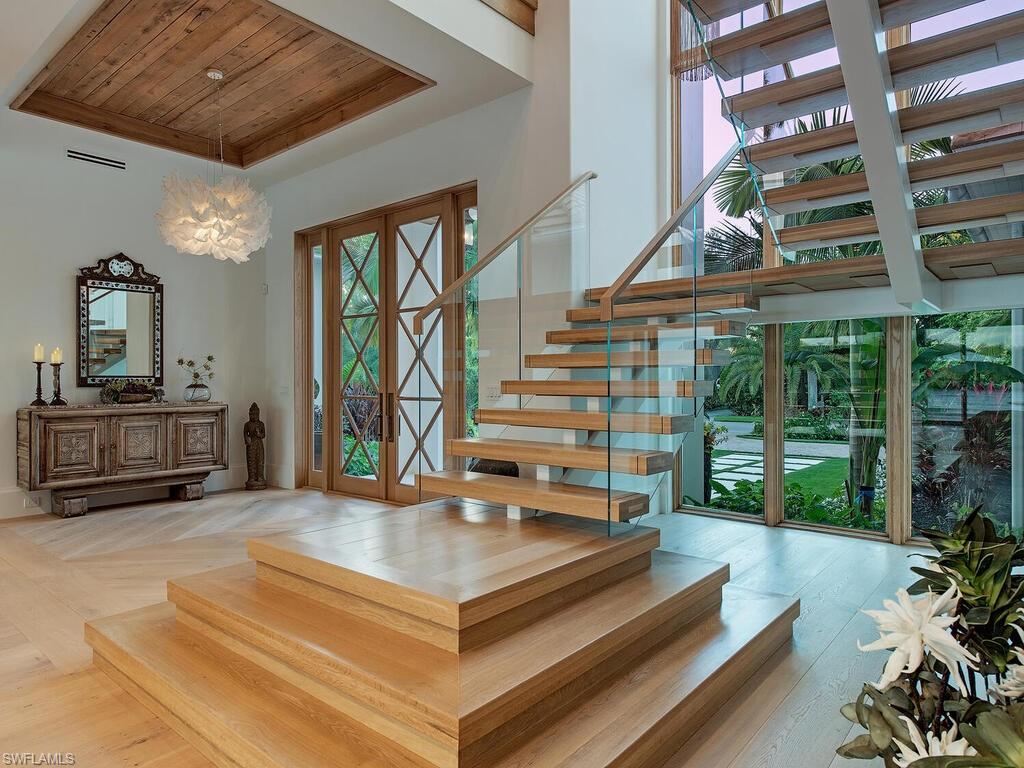 860 Admiralty Parade E