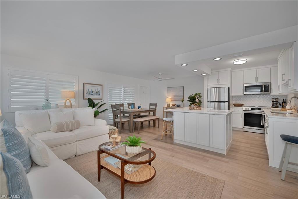 1950 Gulf Shore BLVD N # 101