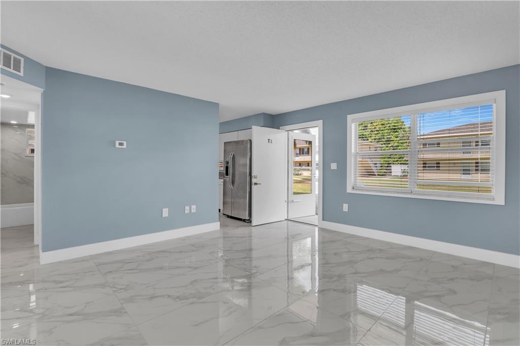 3325 Airport RD N # T1