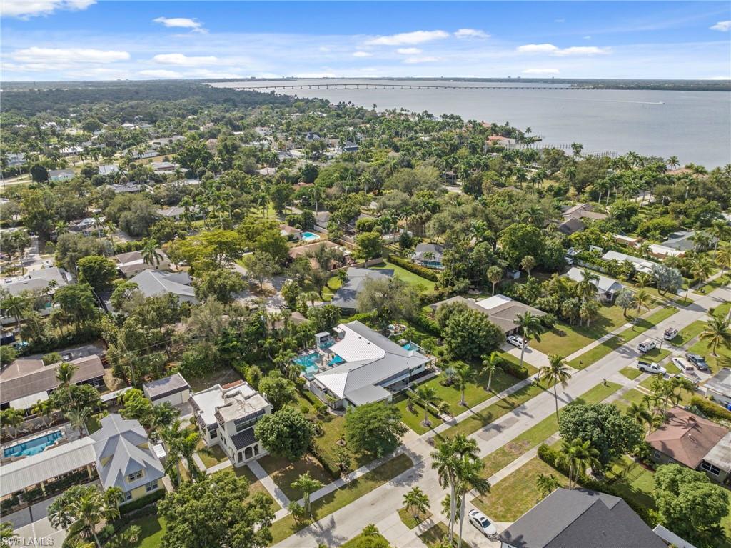 1344 Coconut DR