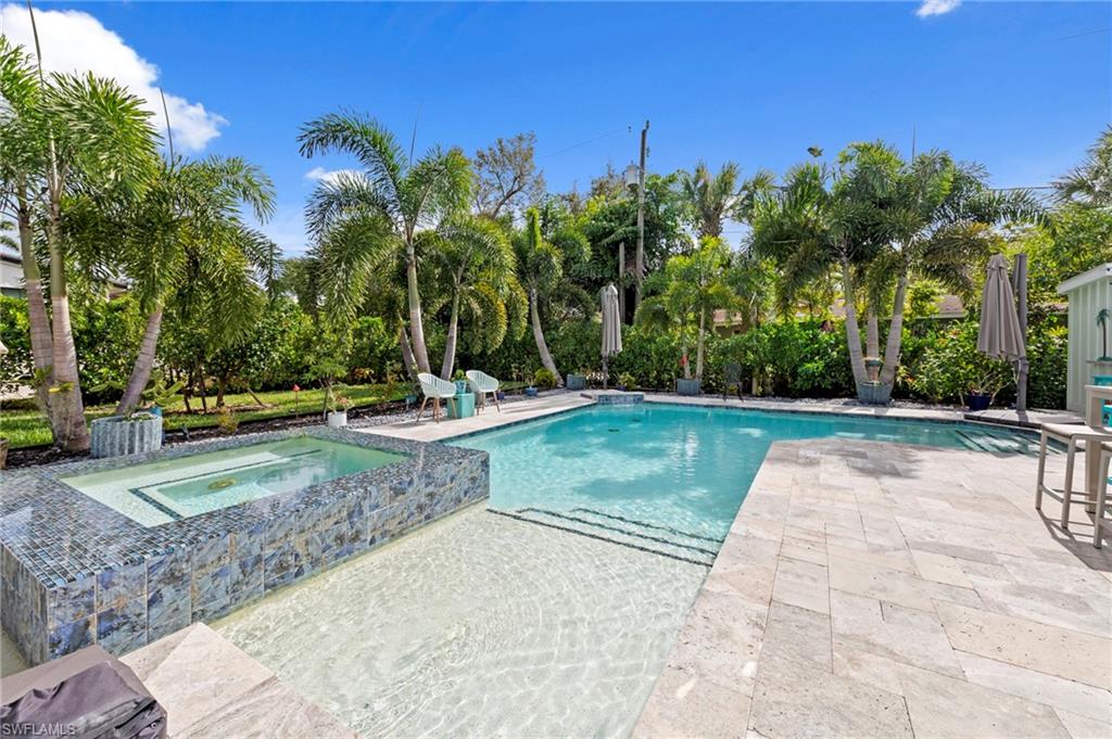 1344 Coconut DR