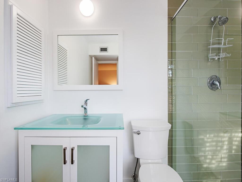 6802 Pelican Bay BLVD # 1002