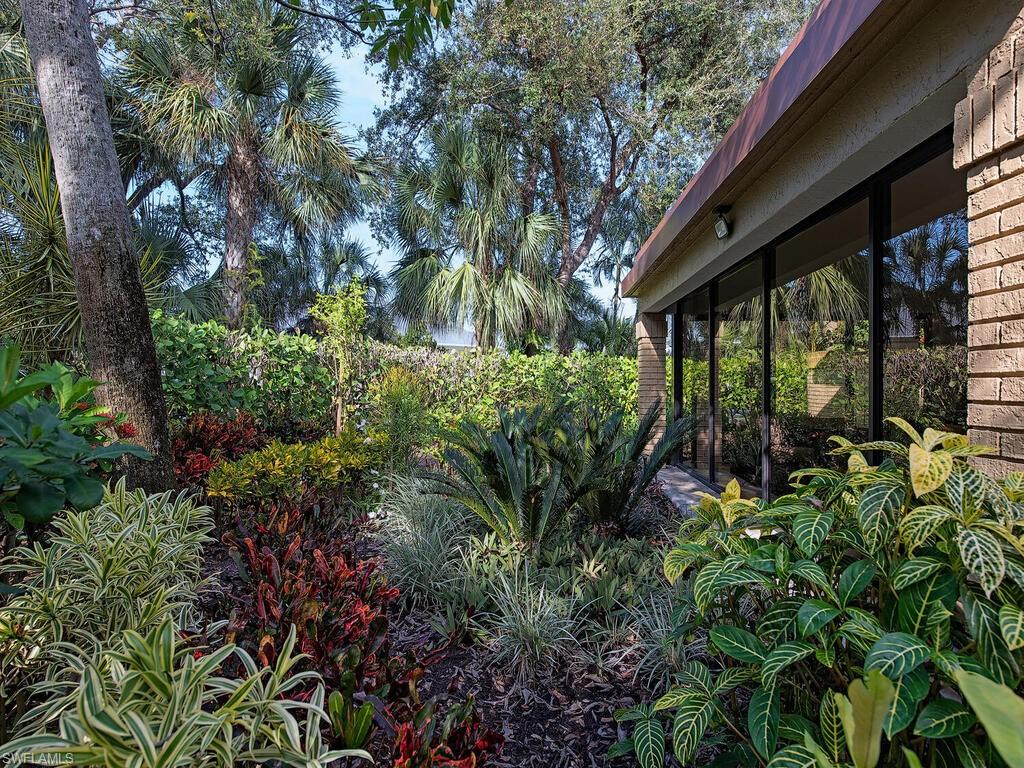 6802 Pelican Bay BLVD # 1002