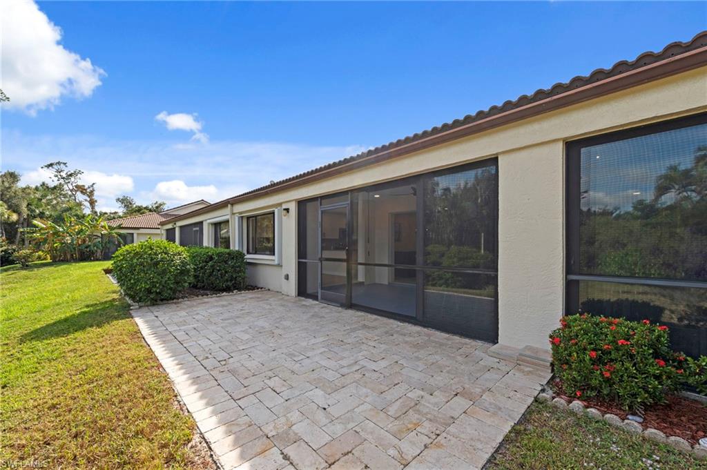 6114 Forest Villas CIR