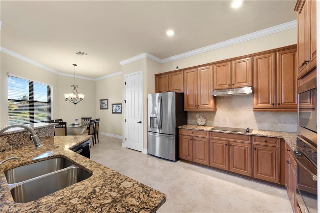 28095 Kerry CT