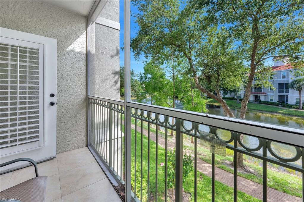 23520 Walden Center DR # 207