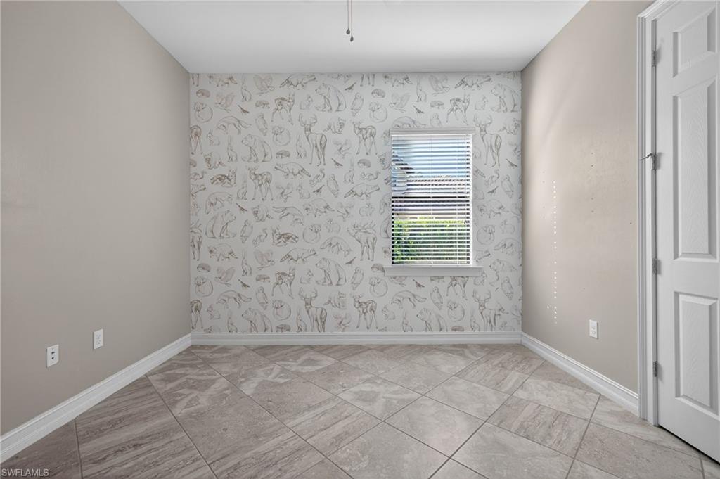 1483 MOCKINGBIRD DR