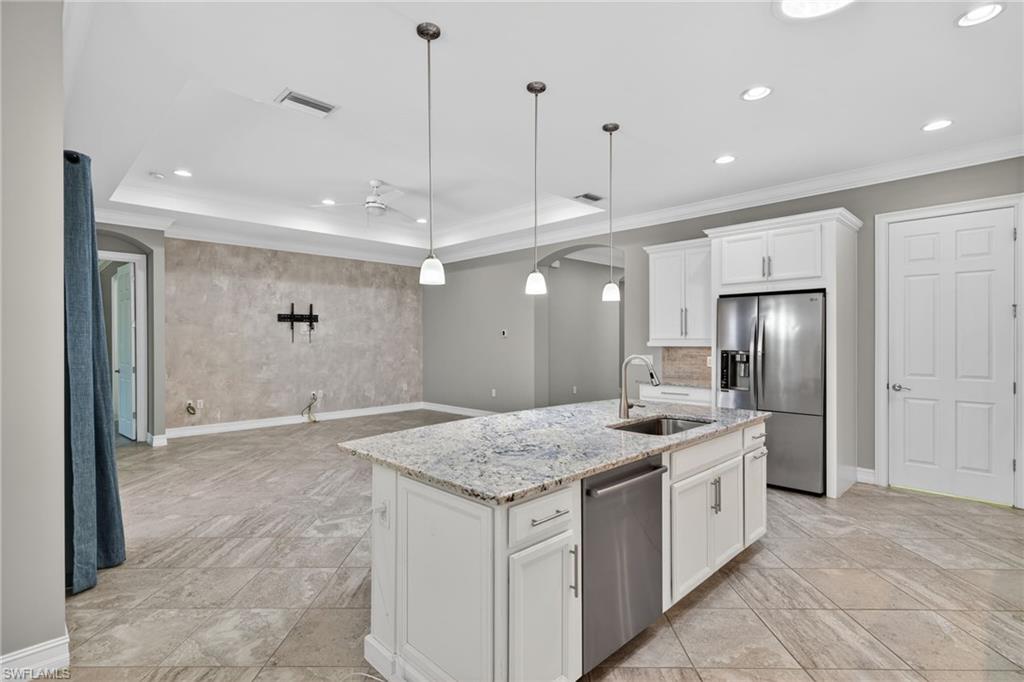 1483 MOCKINGBIRD DR