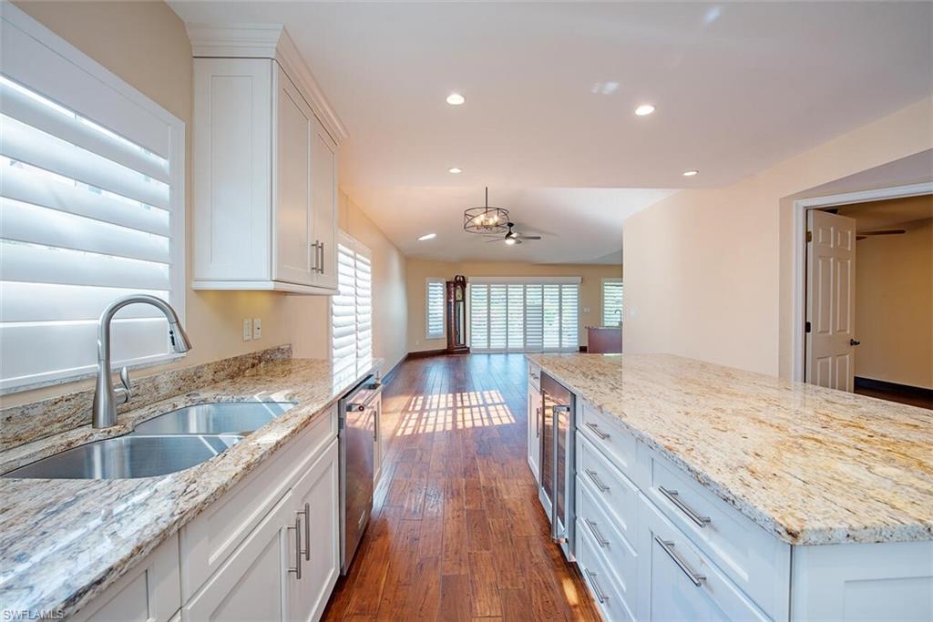 808 Rue de Ville # 35