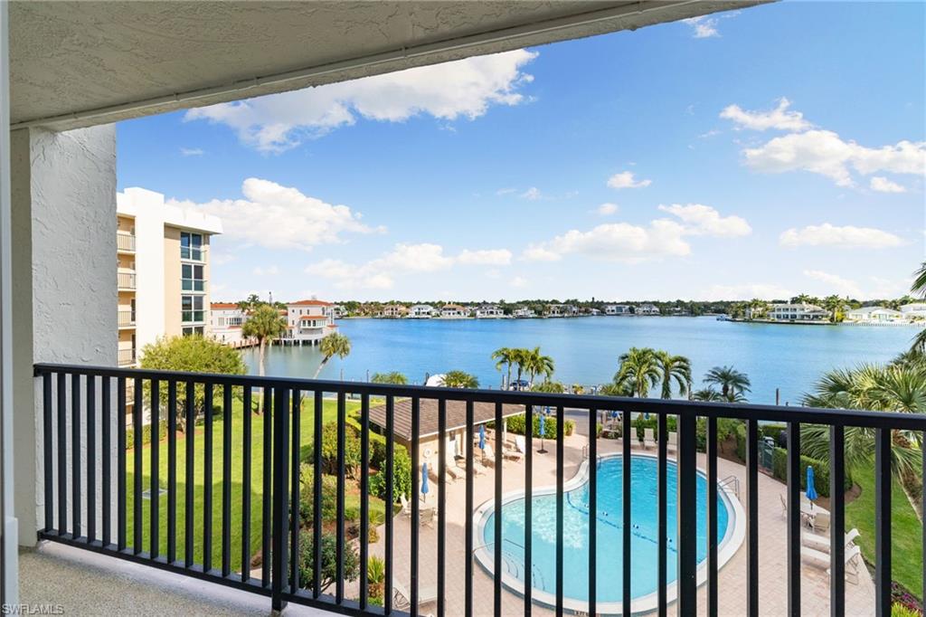 3500 Gulf Shore BLVD N 406