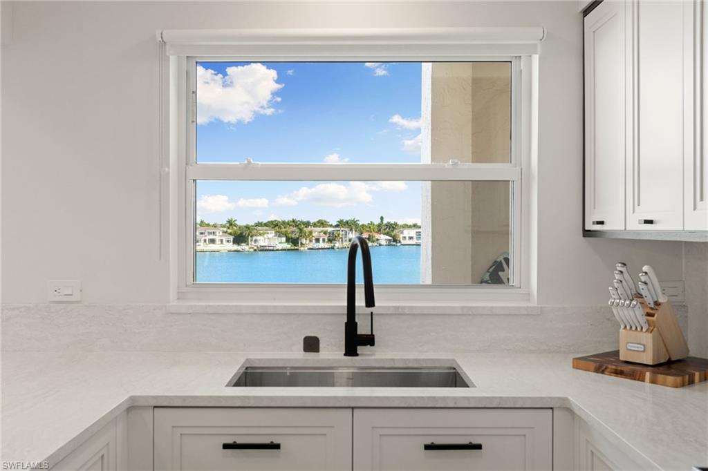 3500 Gulf Shore BLVD N 406