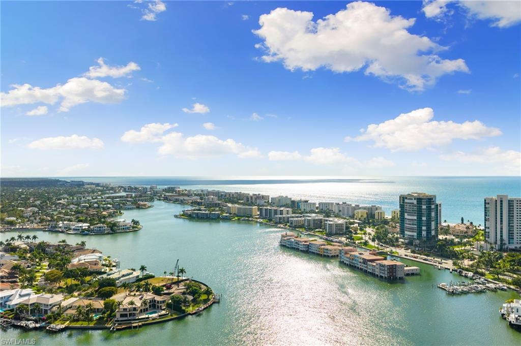 3500 Gulf Shore BLVD N 406