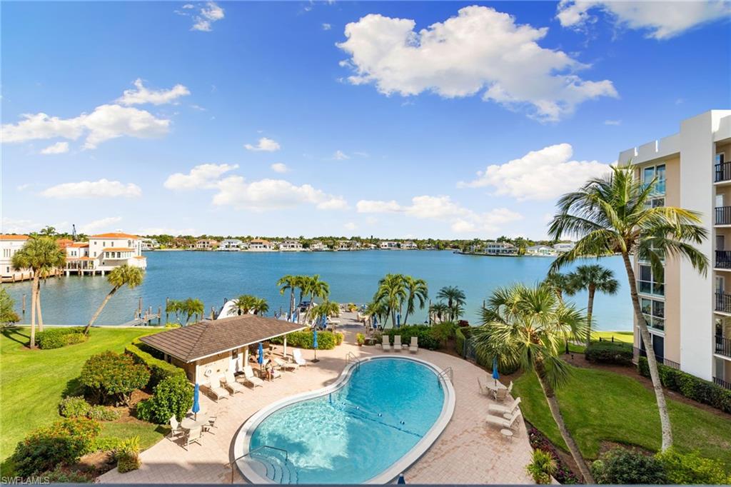 3500 Gulf Shore BLVD N 406