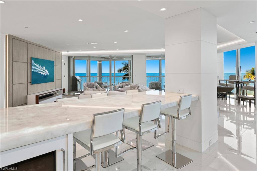 4951 Gulf Shore BLVD N 103