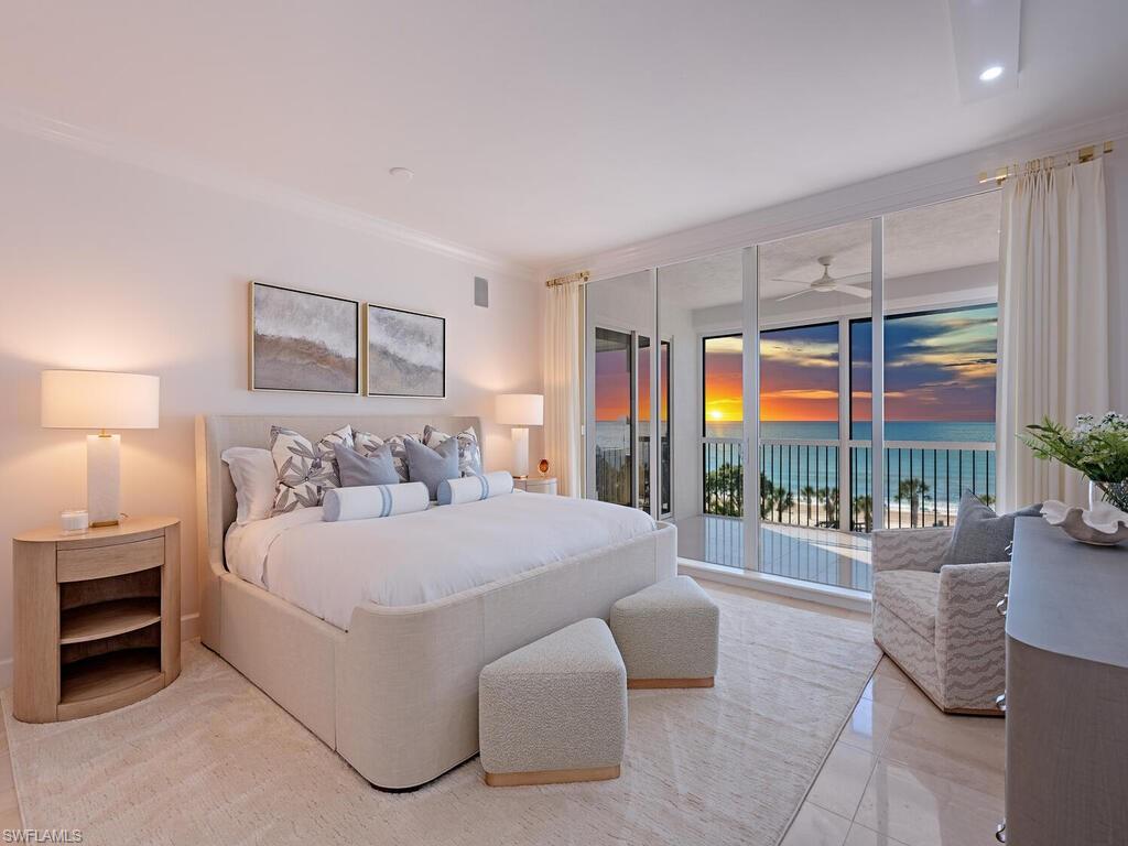 8473 Bay Colony DR # 403