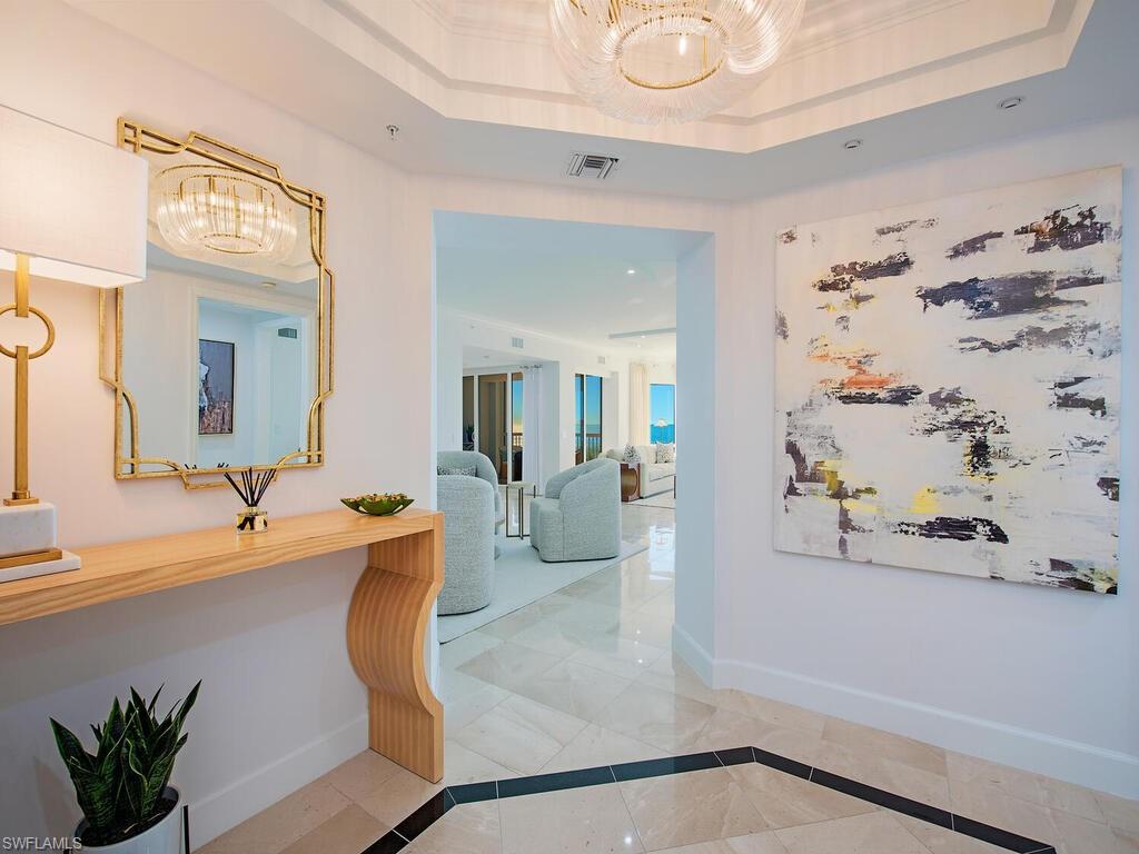 8473 Bay Colony DR # 403