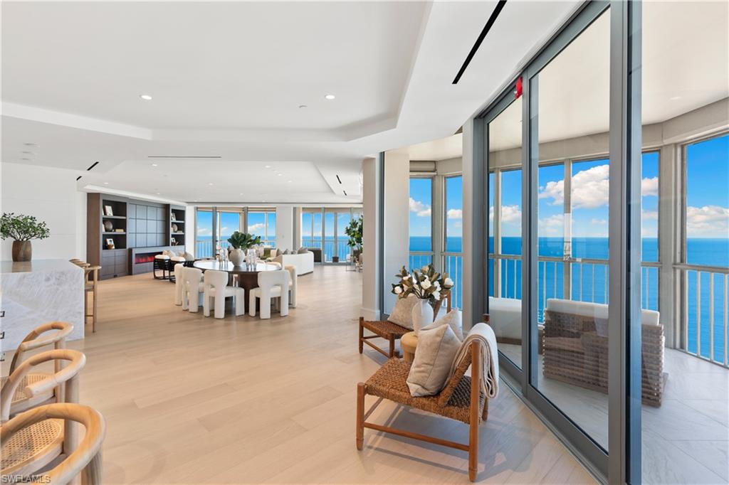 4951 Gulf Shore BLVD N PH-502