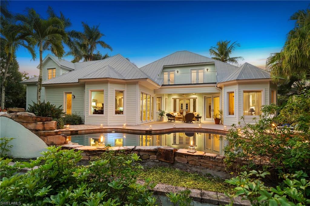 368 Hawser LN