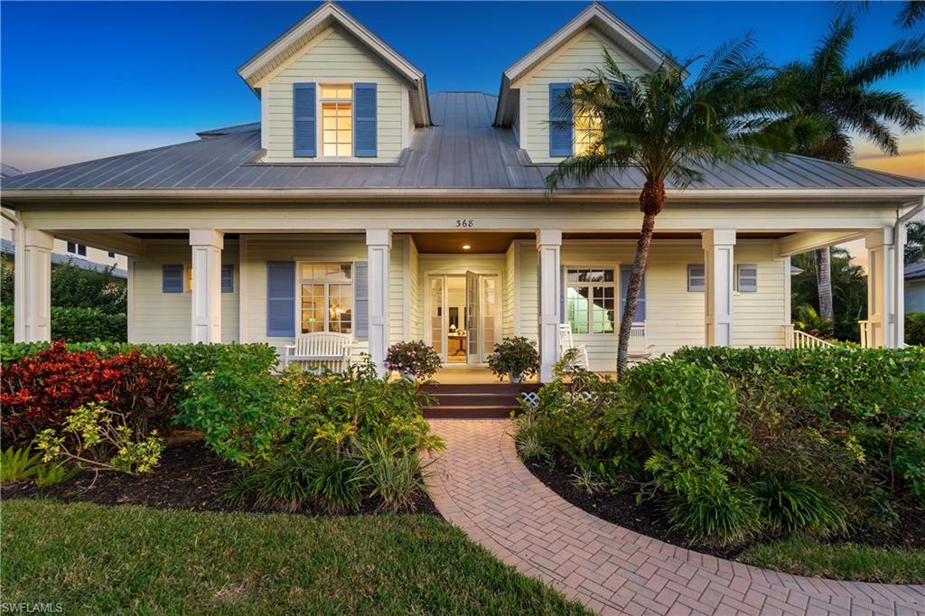 368 Hawser LN
