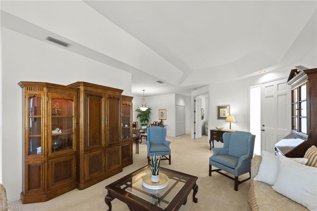 8509 Fairway Bend DR
