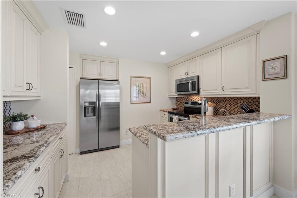 8331 Grand Palm DR 2