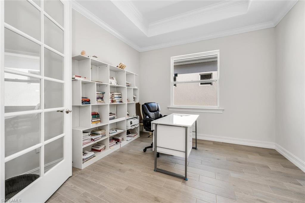 28041 Captiva Shell LOOP