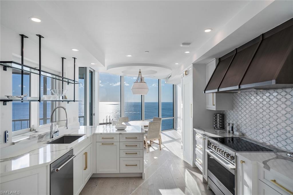 3991 Gulf Shore BLVD N # 1603