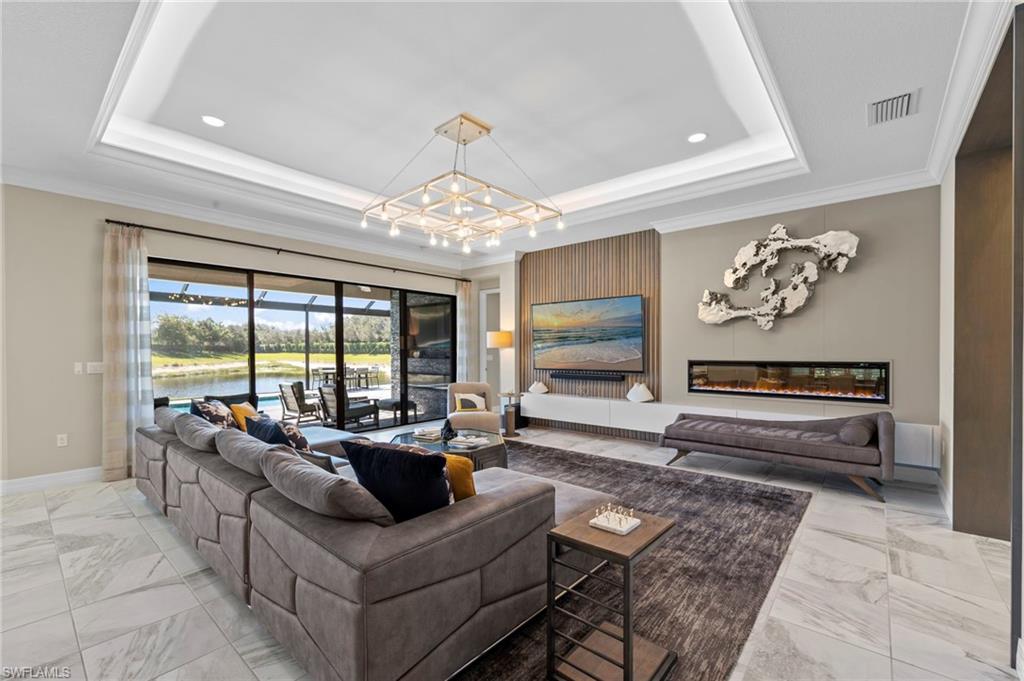 4032 Nova LN