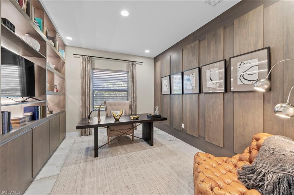 4032 Nova LN