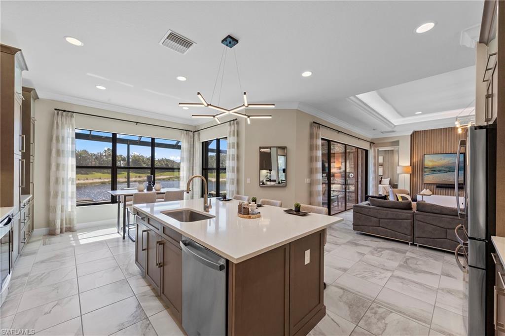 4032 Nova LN